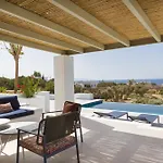 Eleonas Paros Estate - With Private Pools Or Jacuzzi & Professional Tennis Court וילה
