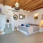 וילה Eleonas Paros Estate - With Private Pools Or Jacuzzi & Professional Tennis Court *