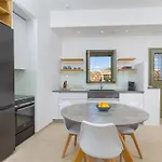 Eleonas Paros Estate - With Private Pools Or Jacuzzi & Professional Tennis Court * דריוס