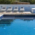 Eleonas Paros Estate - With Private Pools Or Jacuzzi & Professional Tennis Court * דריוס
