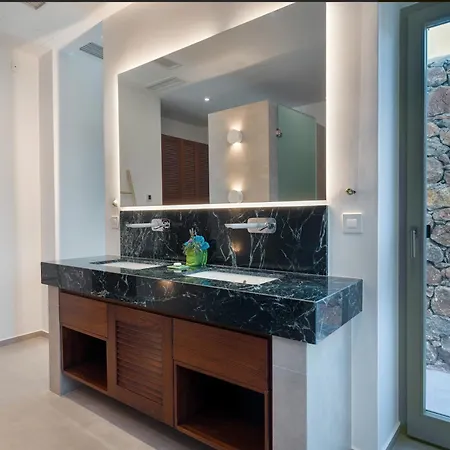 빌라 Eleonas Paros Estate - With Partially Private Pools & Professional Tennis Court