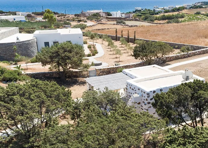Eleonas Paros Estate - With Partially Private Pools & Professional Tennis Court