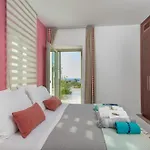 Villa Eleonas Paros Estate - With Private Pools Or Jacuzzi & Professional Tennis Court *