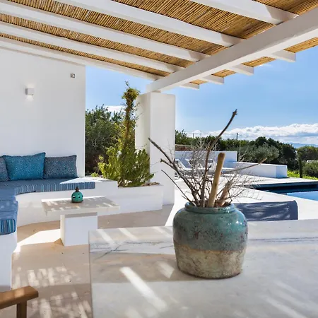 Eleonas Paros Estate - With Partially Private Pools & Professional Tennis Court *