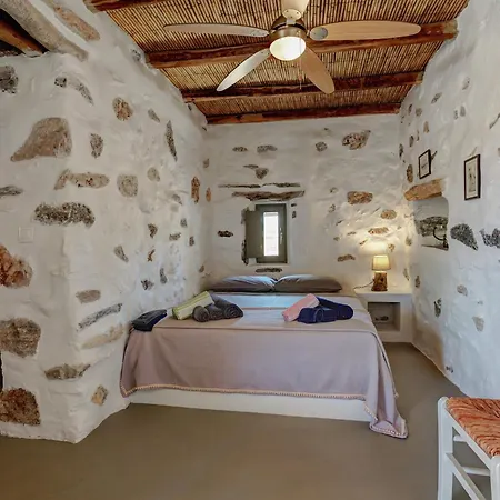 Eleonas Estate - With Partially Private Pools & Professional Tennis Court Villa *