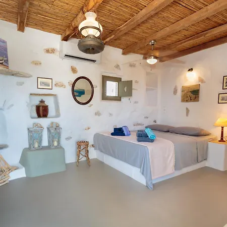 فيلة Eleonas Paros Estate - With Private Pools Or Jacuzzi & Professional Tennis Court *