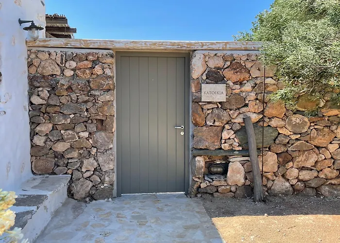 Eleonas Paros Estate - With Partially Private Pools & Professional Tennis Court Villa *